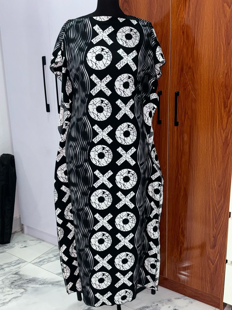 black and white crepe bubu