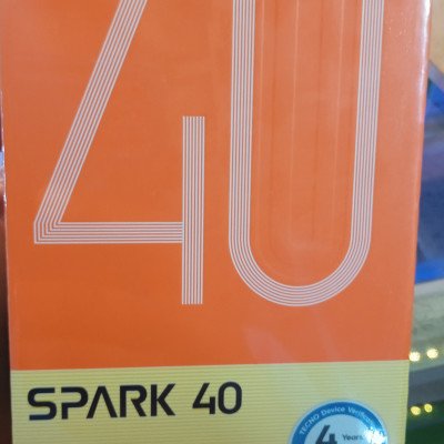 Spark 40 Tecno