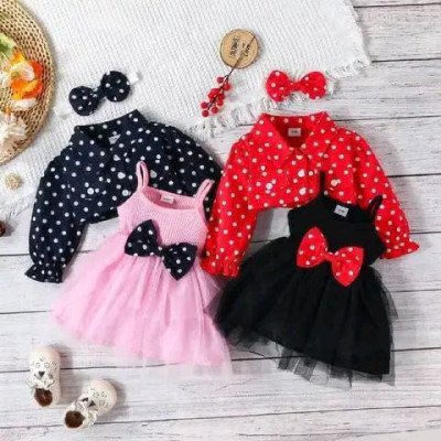 Childrens clothes 