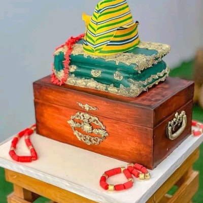 Traditional marriage cake