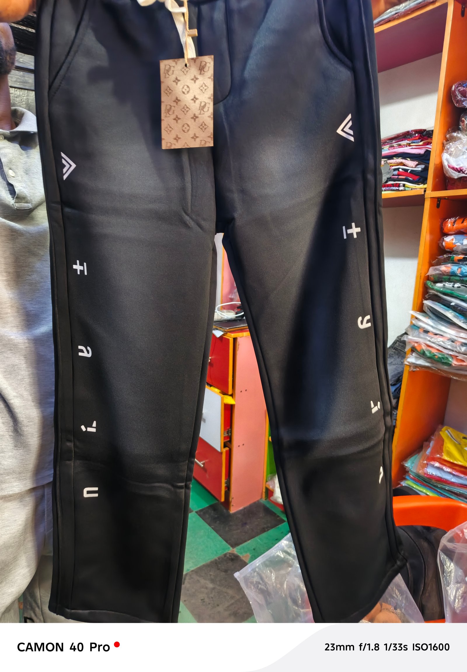 Men's cloth