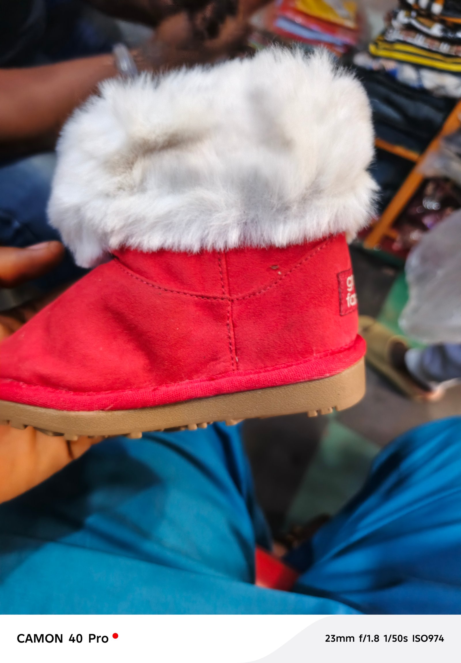 Childrens shoe 