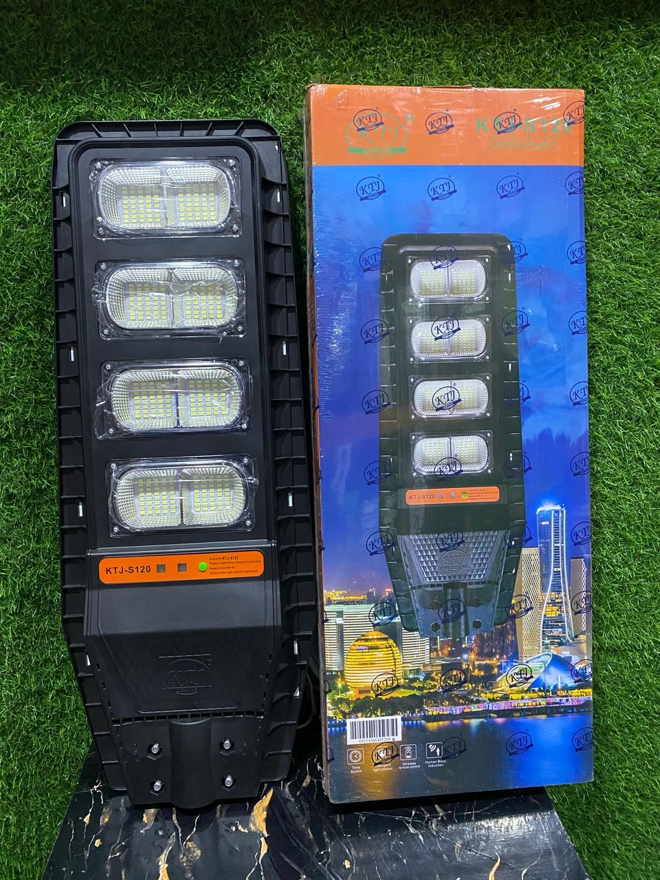 Solar streets light 200 wats