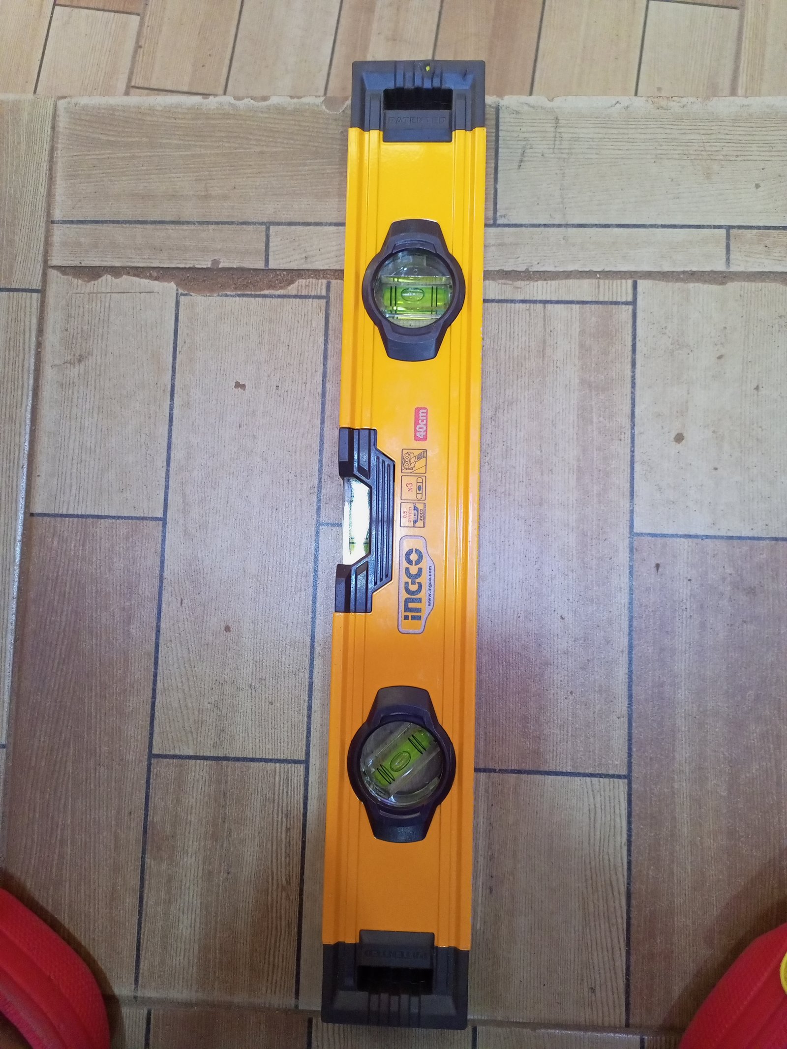 Spirit level