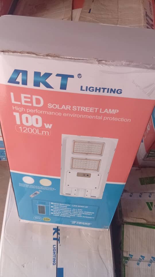 Akt solar light 200watts