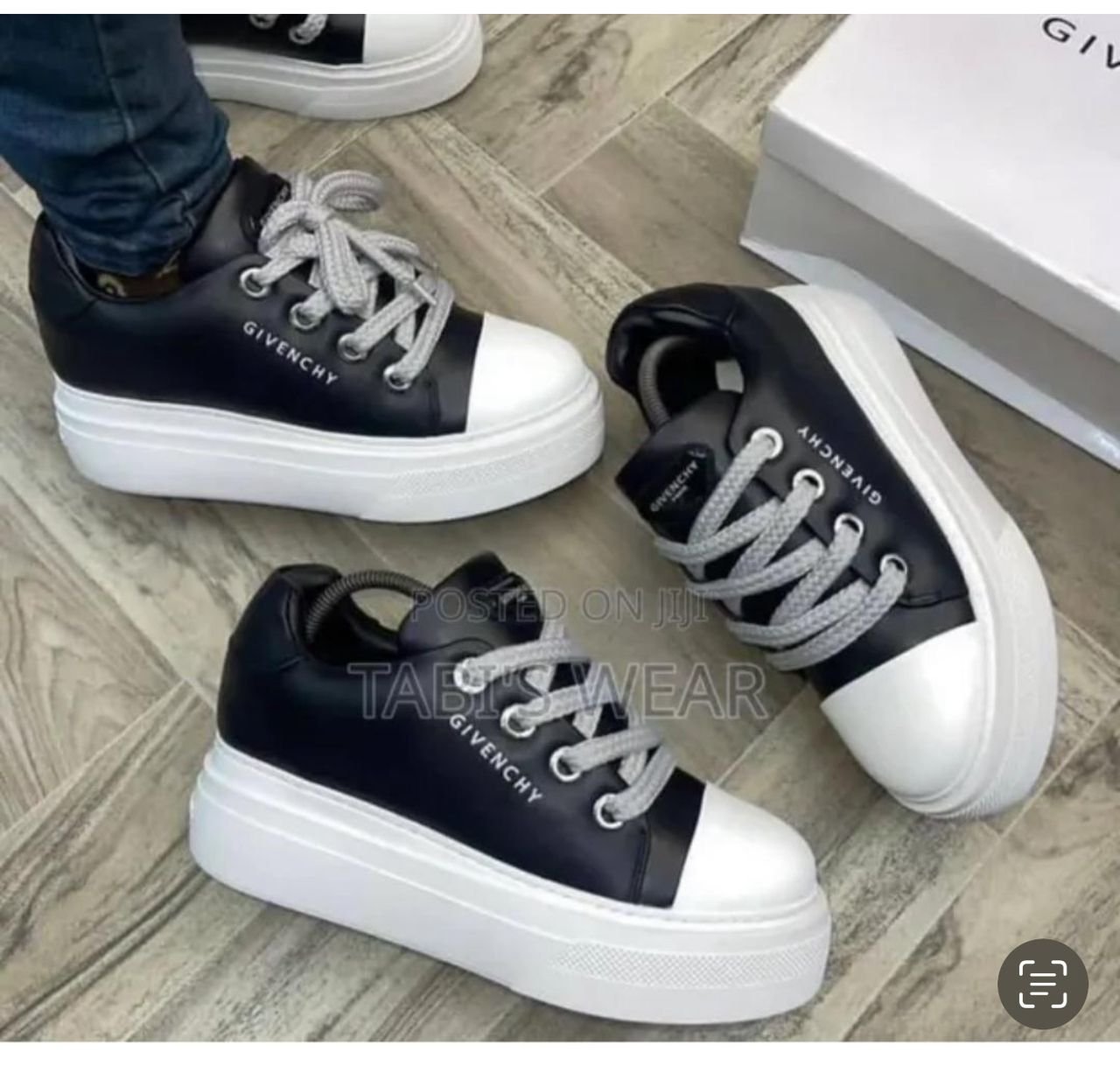 GIVENCHY sneakers 