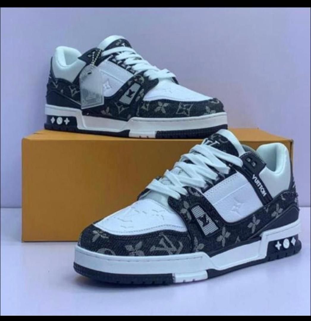 Louis Vuitton sneakers 