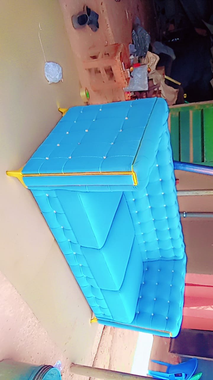 Complete set chair 