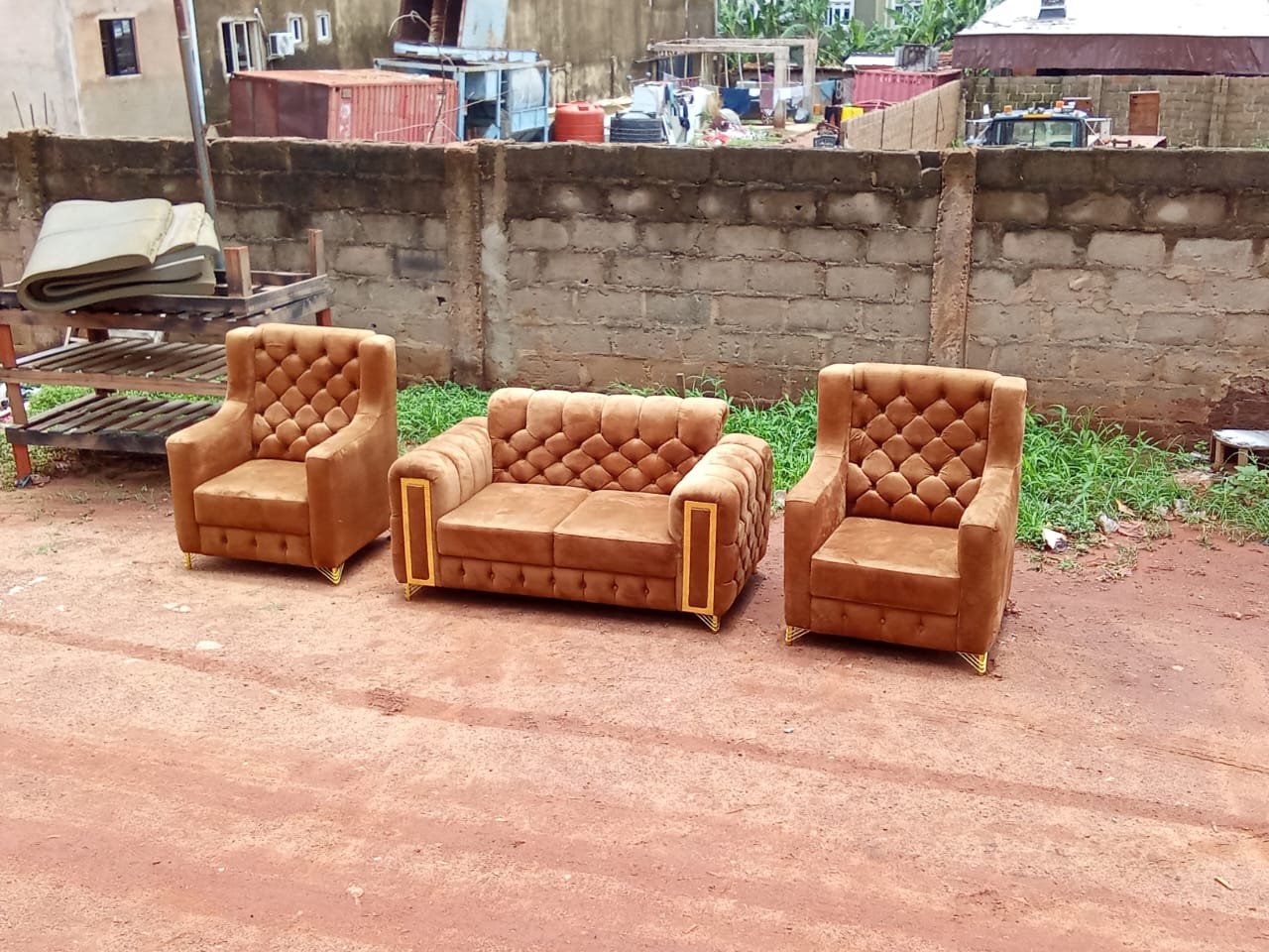 Complete set chair 