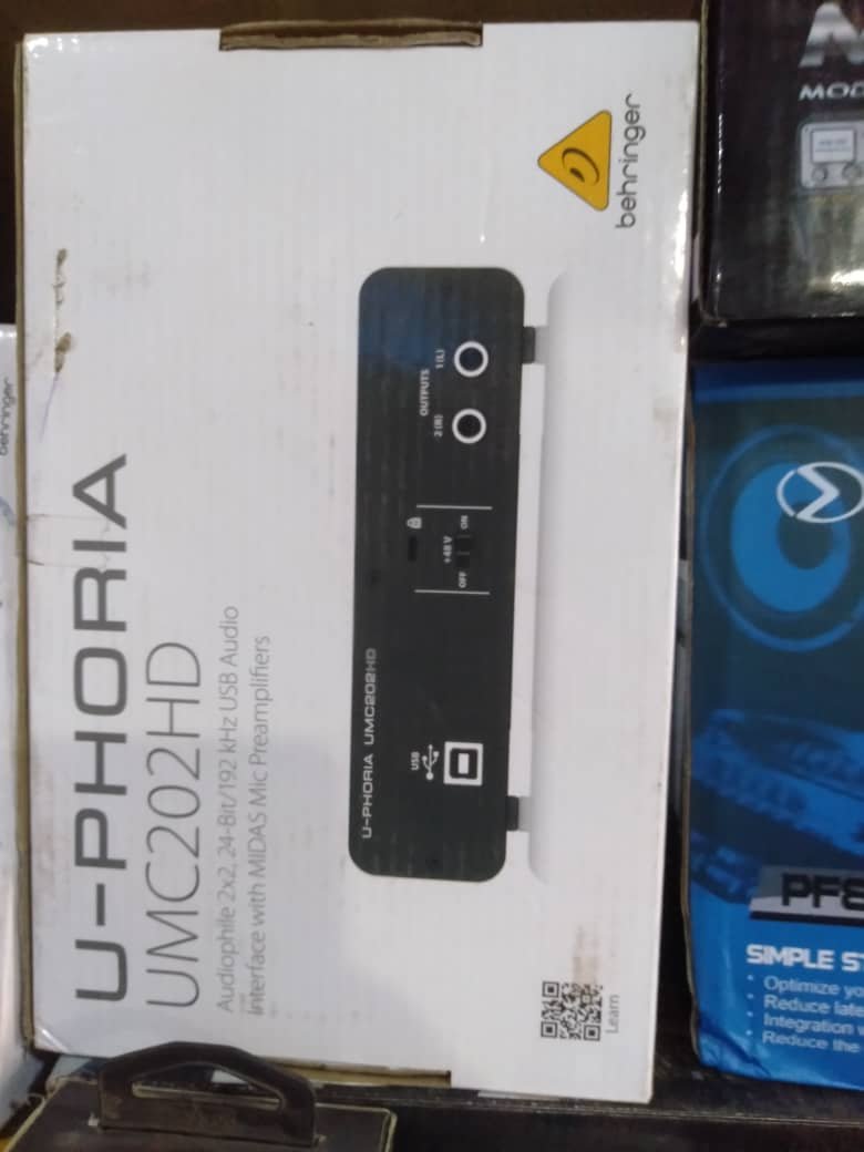 U-PHORIA UMC202  SOUND CARD 