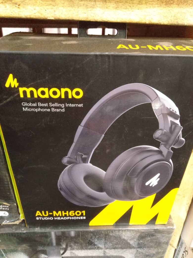 MAONO HEADPHONE 