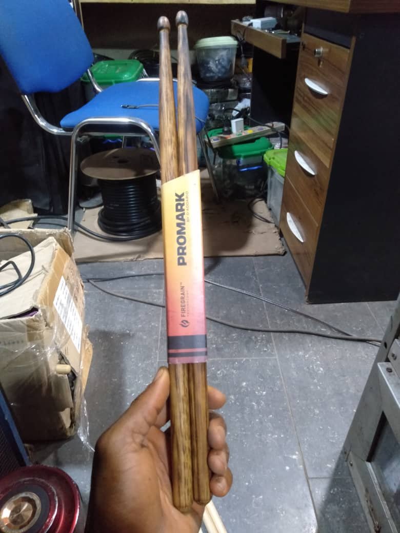  ORIGINAL PROMARK DRUM STICK 
