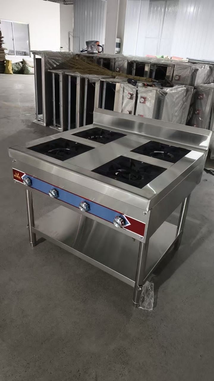 4 burners gas cooker