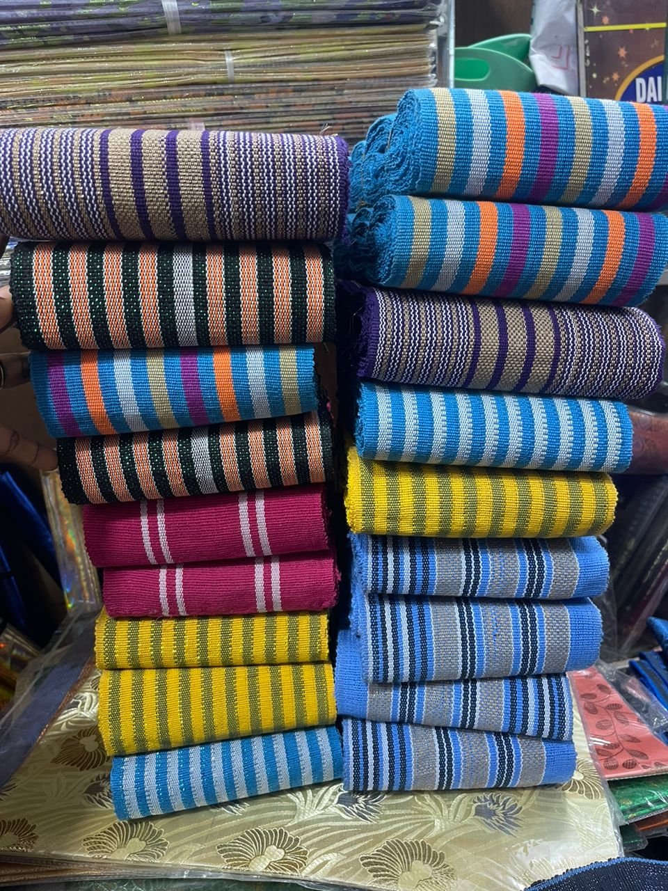 Gele/vintage materials 