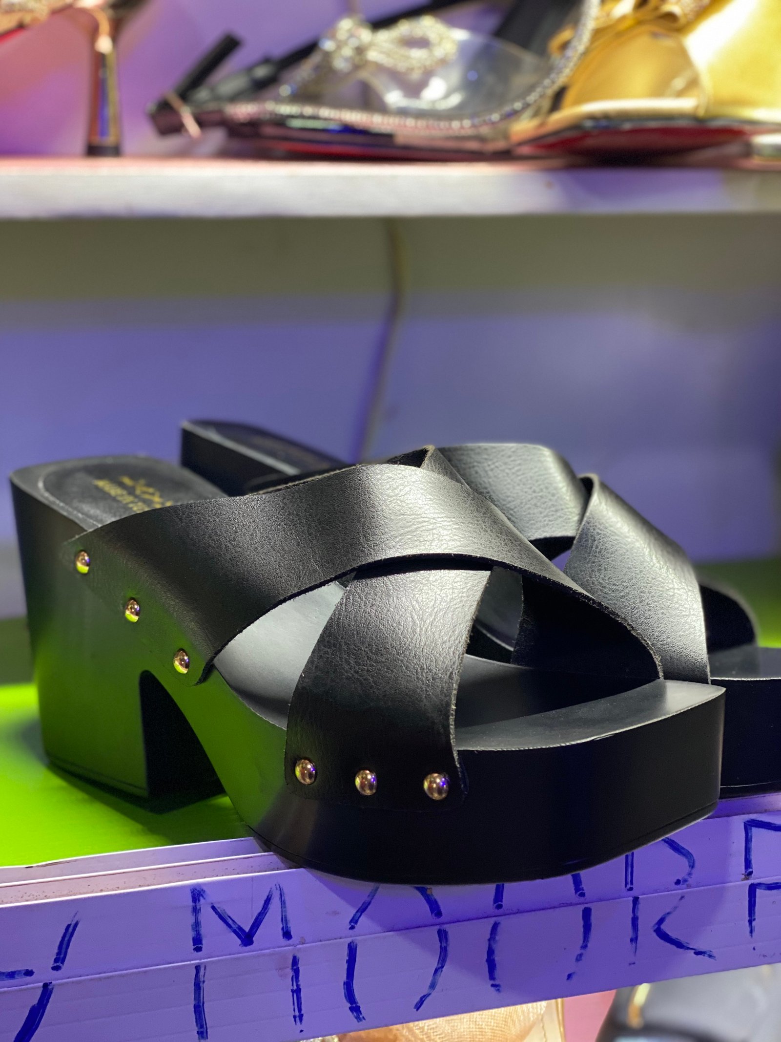 Block heel wage 