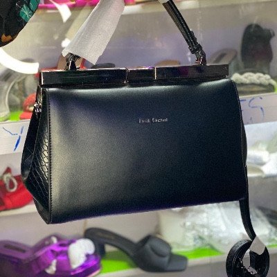 Quality Black leather bag