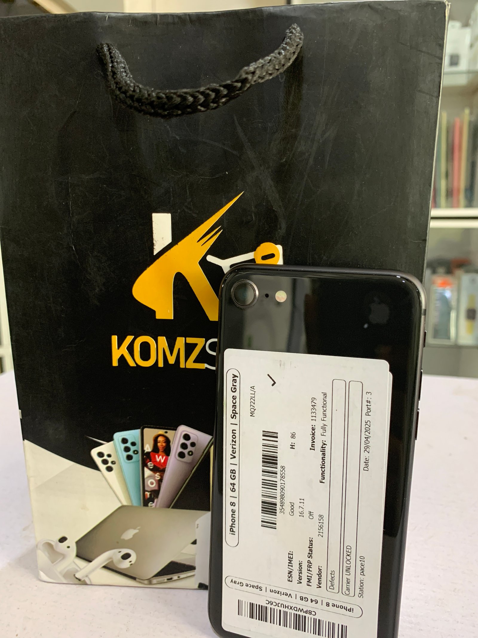 iPhone 8 64gb