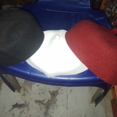 Red cap