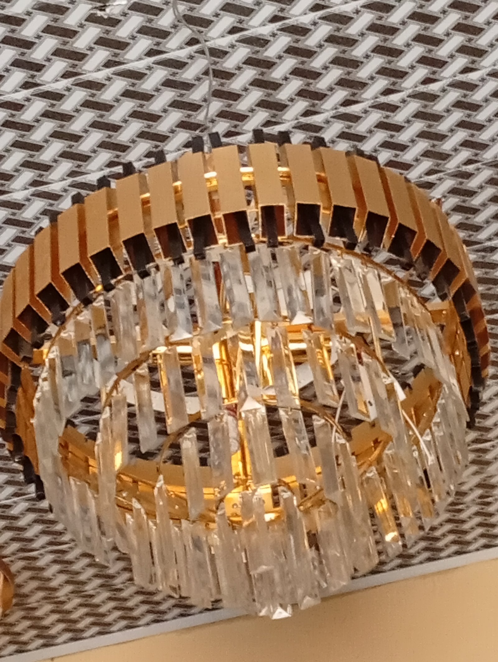 Drop light 