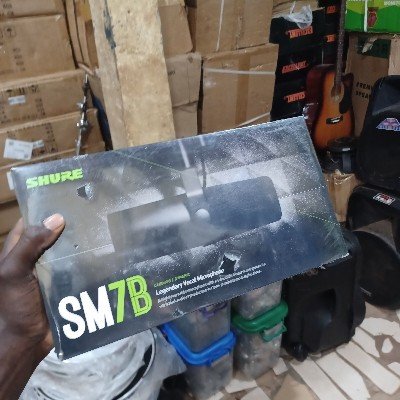 Shure SM7B 