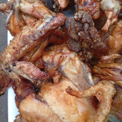 Chicken wings and laps