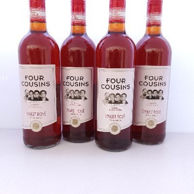 FOUR COUSINS ROSE