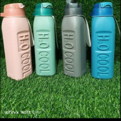 Water bottle 