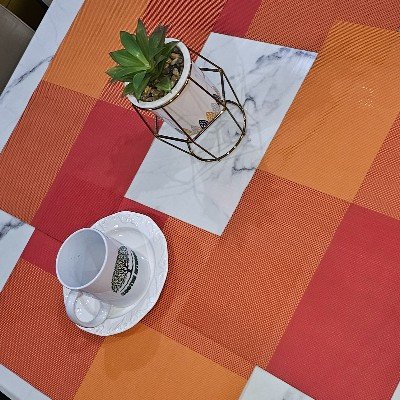 Table mat 
