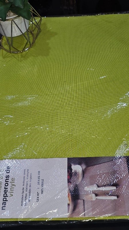 Table mat 
